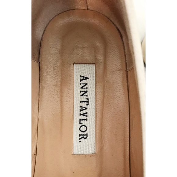 ANN TAYLOR Sz 5.5 M Vintage Cream Leather Blk Heel Loafer - Picture 7 of 7